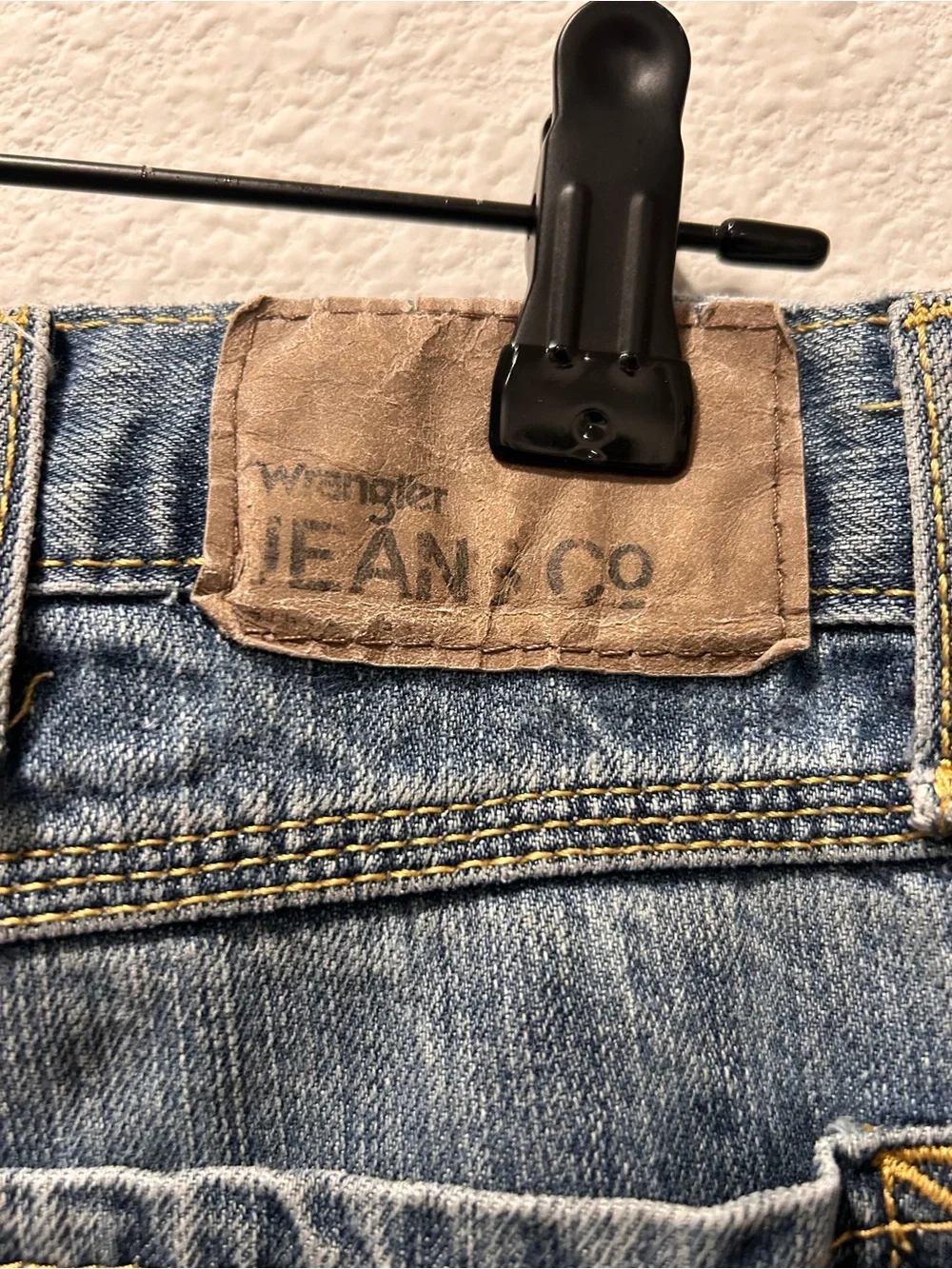 Wrangler Men’s Southwestern Blue Relaxed Fit Grunge Jeans
